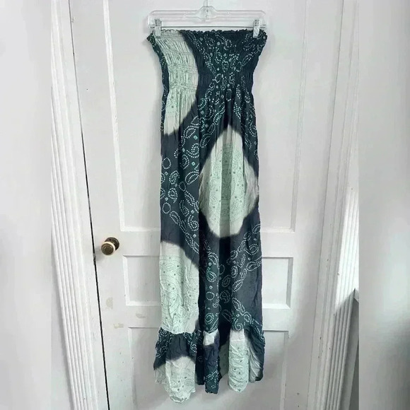 Coolchange Strapless Smocked Maxi Resort Beach Coastal Boho Dress Size M/L - Picture 1 of 2